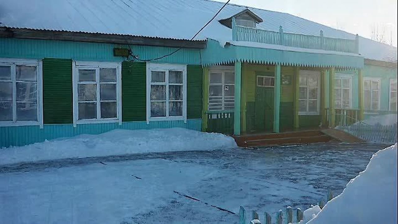 Школа села Андриановичи приглашает выпускников на вечер встречи