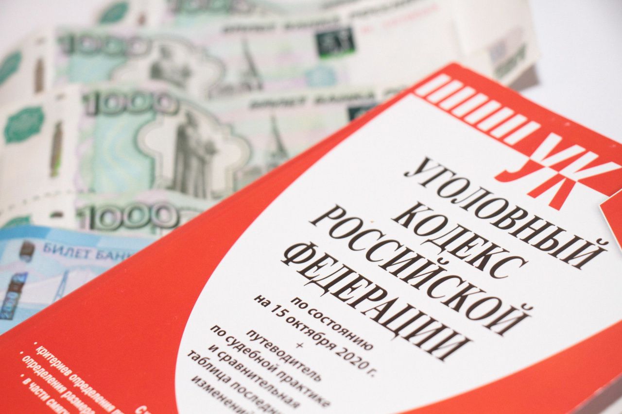 В Серове женщину обвиняют в кражах и вовлечении в преступление несовершеннолетнего