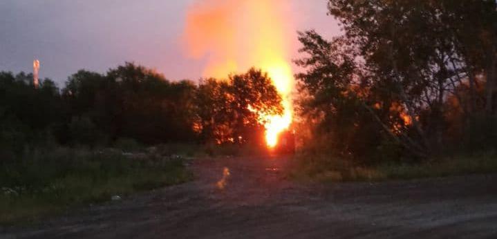 «Хозяин в городе есть, нет?» Пепел от очередного пожара на Лесозаводе разлетелся за километр. Люди возмущены бездействием властей