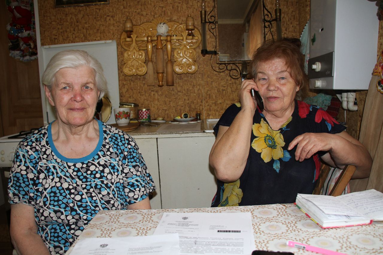 Серовские пенсионерки, дома которых хотят отрезать от отопления, договорились с «Вертикалью»