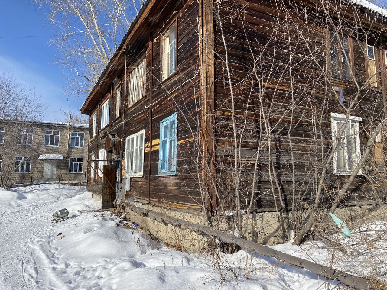 Прокуратура начала проверку по публикации "Глобуса" о проблемах двухэтажного дома на Лесозаводе 