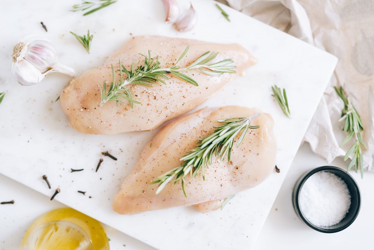 Зачем нужен белок и в каких продуктах он содержится