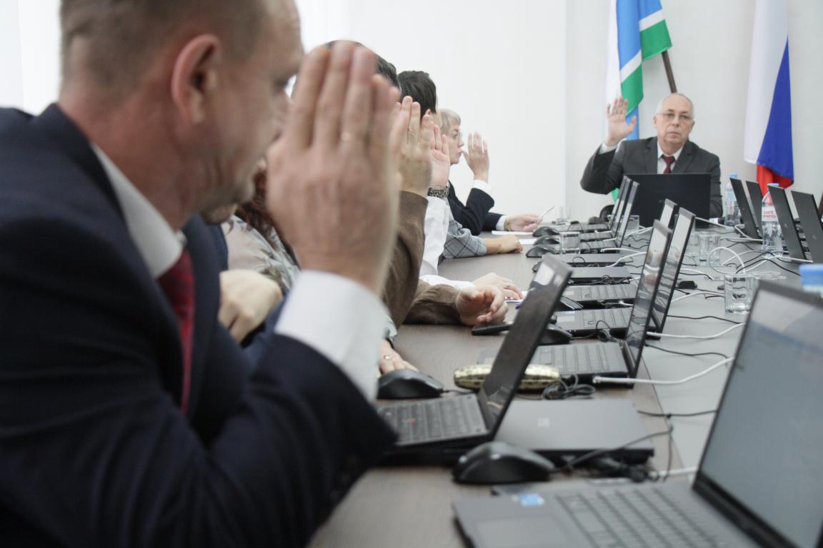 «Спасибо за доверие». «Один из сильнейших составов» Думы Серова избрал нового председателя