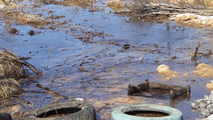 Серовчанина, одним из первых заявившего об утечке на нефтебазе, вызвали в Следственный комитет