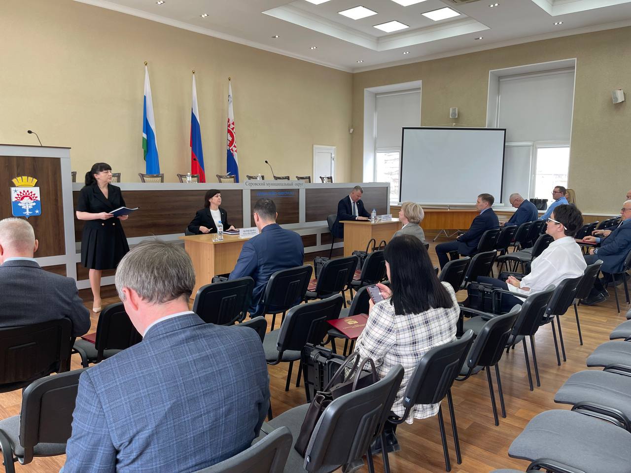 "Мне было бы приятно продолжить дальше работать". Дума Серова рассмотрела представление в отношении мэра