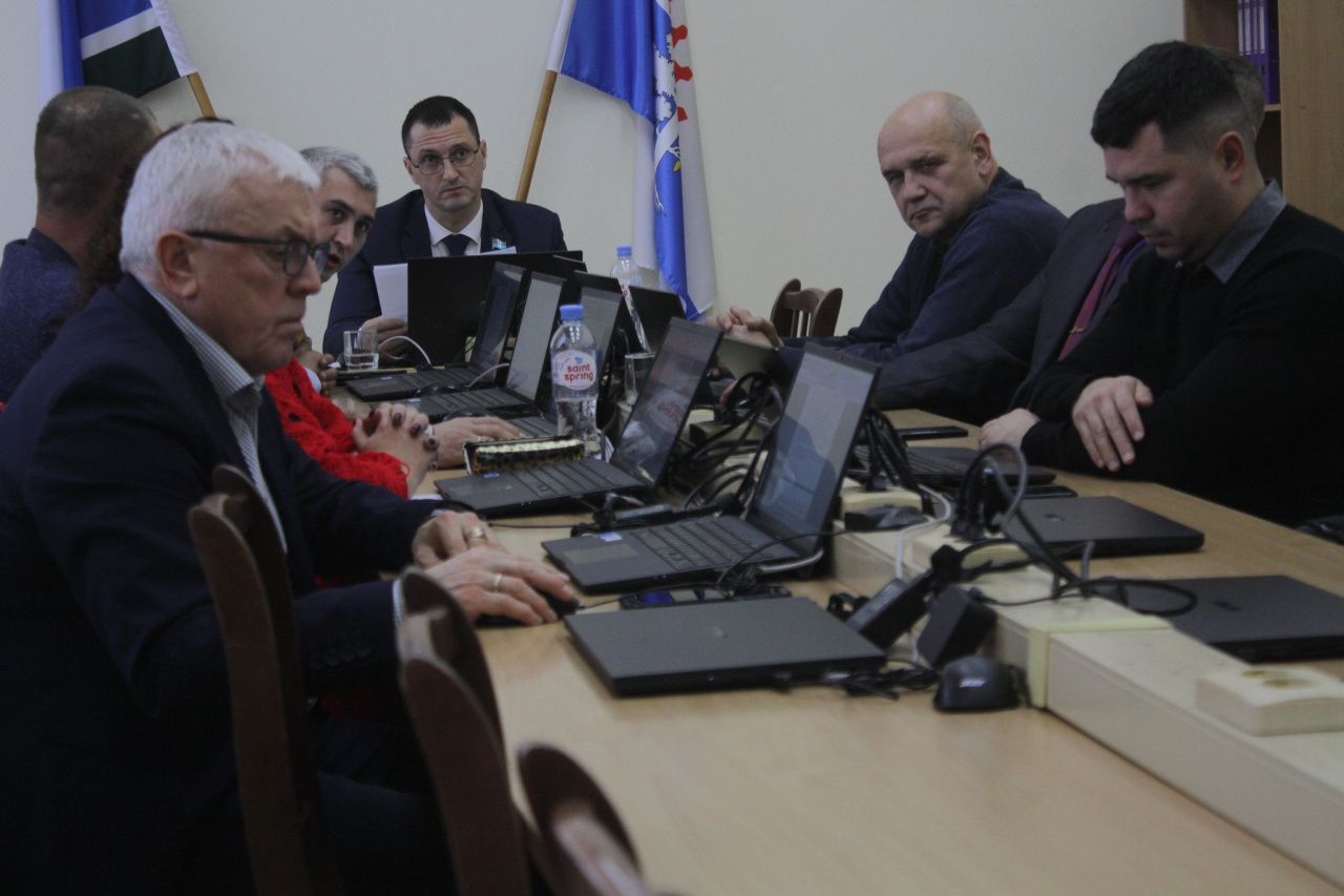 Дума Серова возвращается с новогодних каникул. Анонсированы первые заседания комиссий в 2025 году