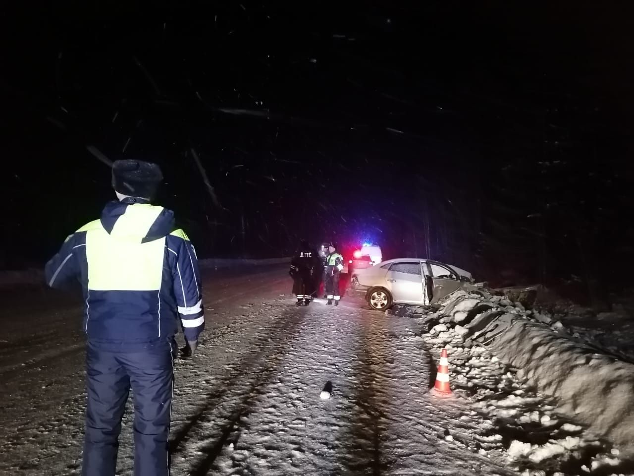 В ДТП под Серовом погибли водитель и пассажирка иномарки