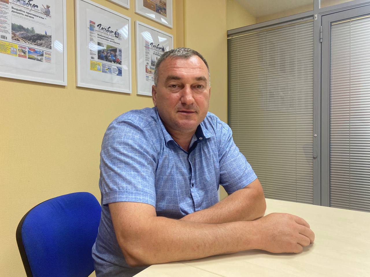 “В их комнате уже потолок плавился”. Серовчанин вывел из горящего дома соседских детей