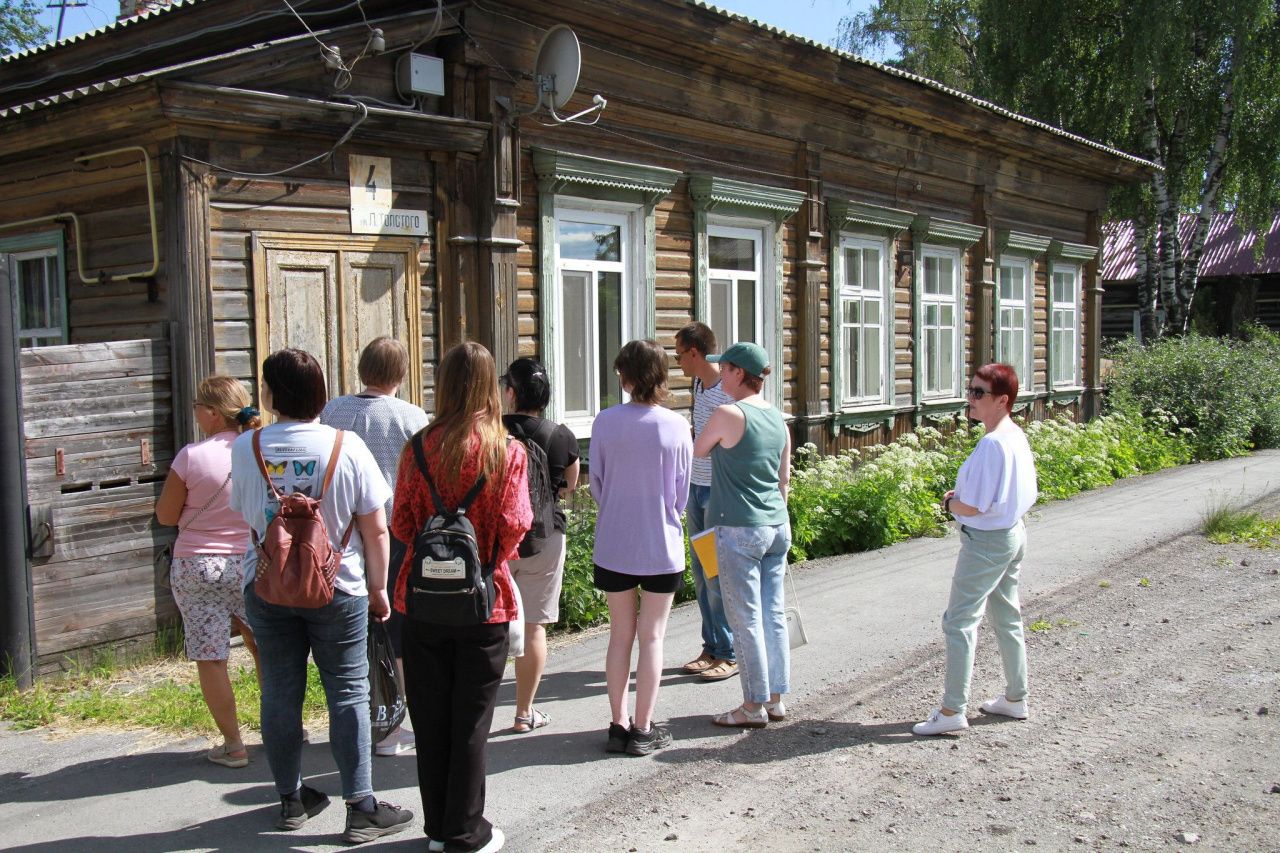 Многие люди у нас не знают историю города». В Серове прошел марафон  авторских экскурсий | Истории | СеровГлобус.ру