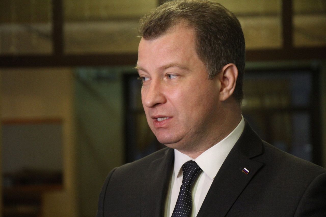 “Вспомните его еще не раз”. Что пишут читатели об отставке Василия Сизикова с поста главы Серова