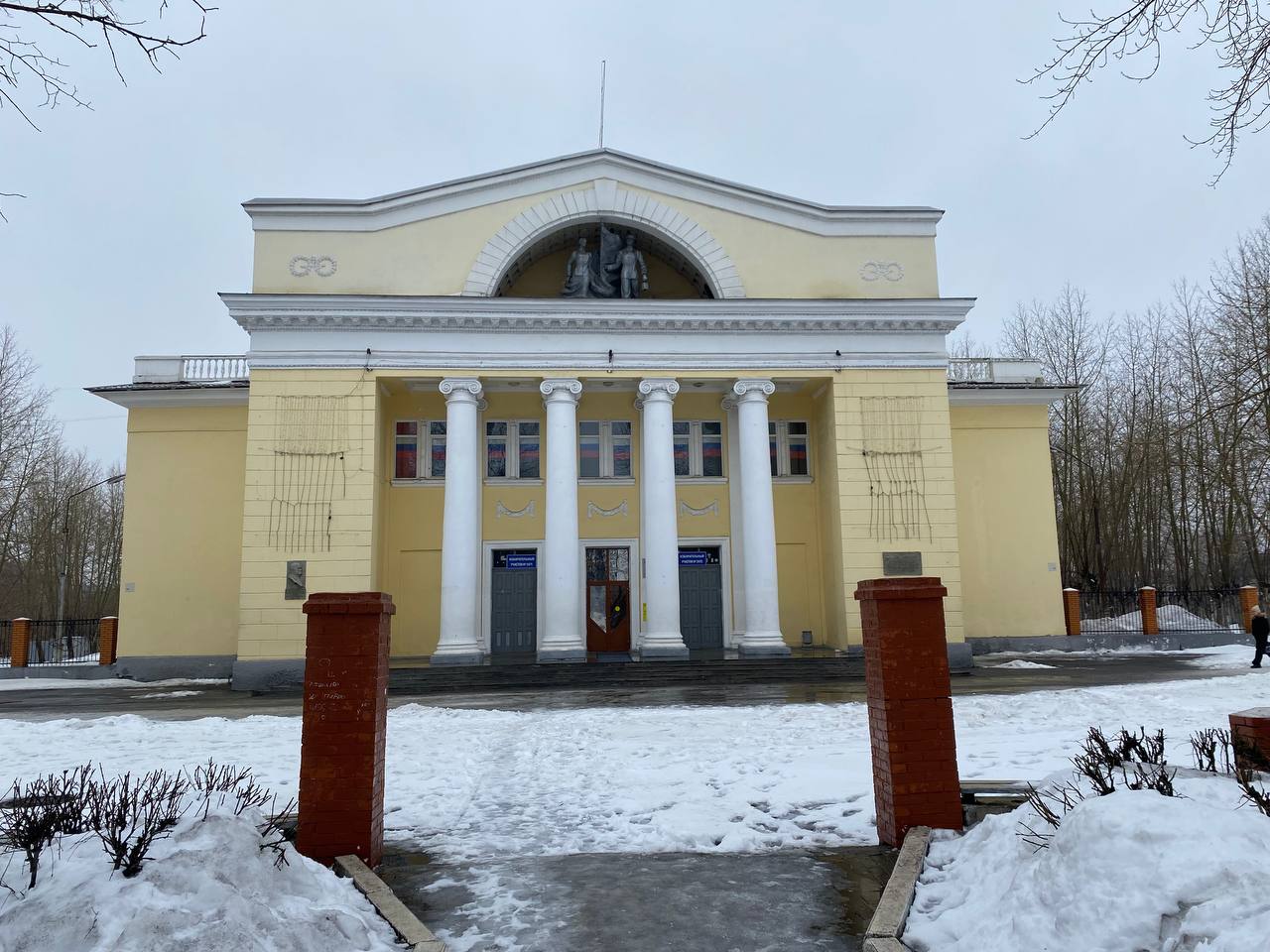 В Серове пройдет литературно-танцевальная гостиная “Эхо войны и память сердца”. Принимаются заявки