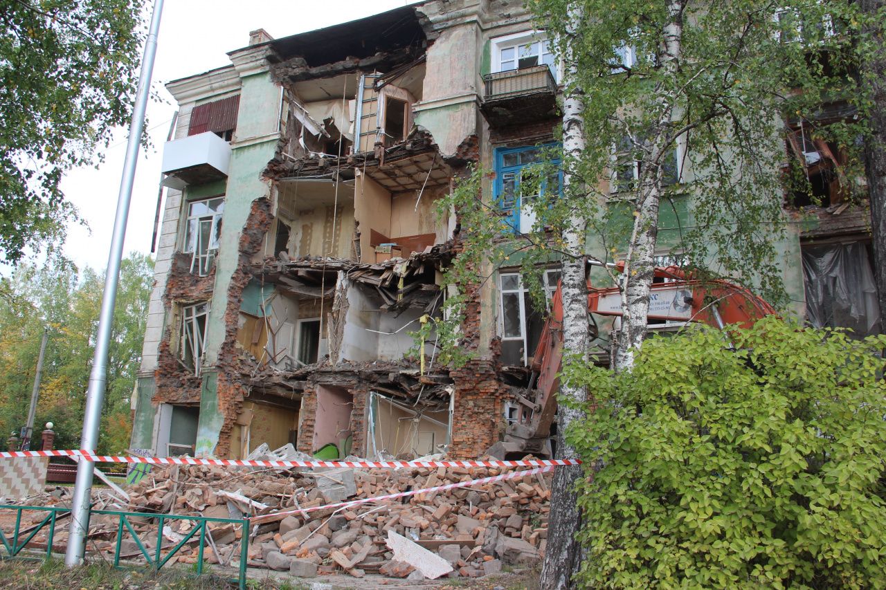 На сносе домов мэрия Серова в этом году сэкономила около 90 миллионов рублей