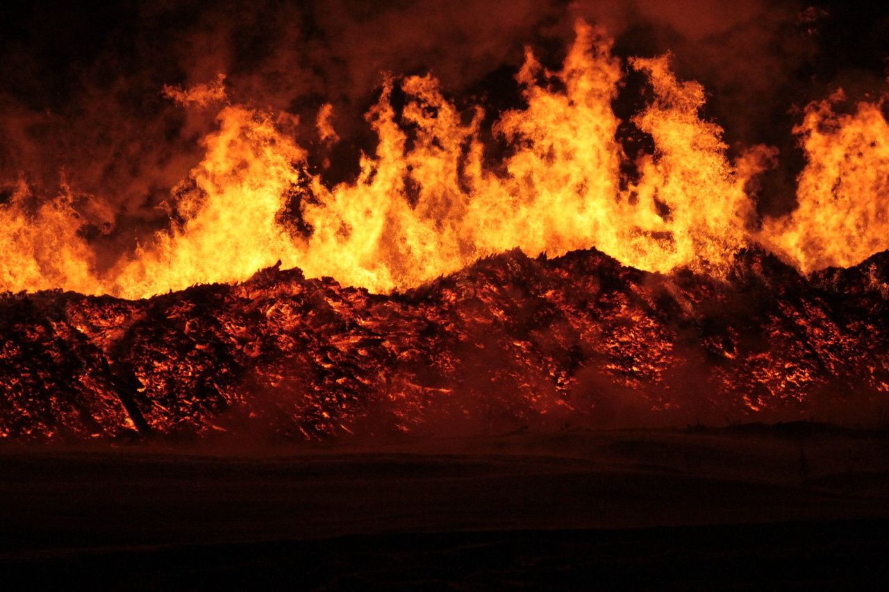 Мэрия Серова пыталась оспорить очередной штраф за сгоревшую свалку горбыля. Не получилось