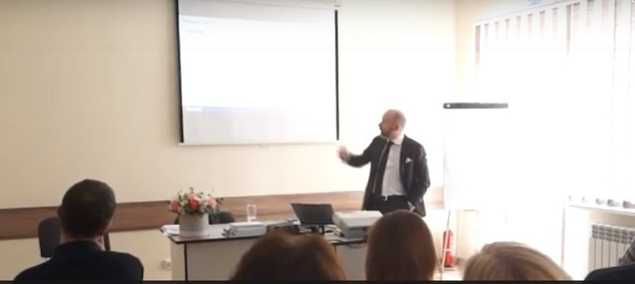 Стоматологическая клиника "Персона" стала площадкой для окружного семинара по стерилизации