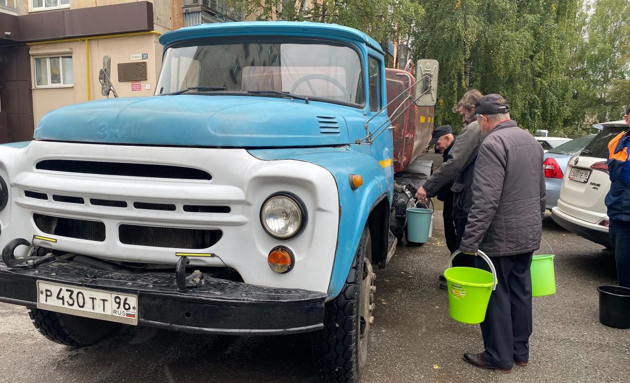 Поселок Вятчино остался без привозной воды | Новости | СеровГлобус.ру