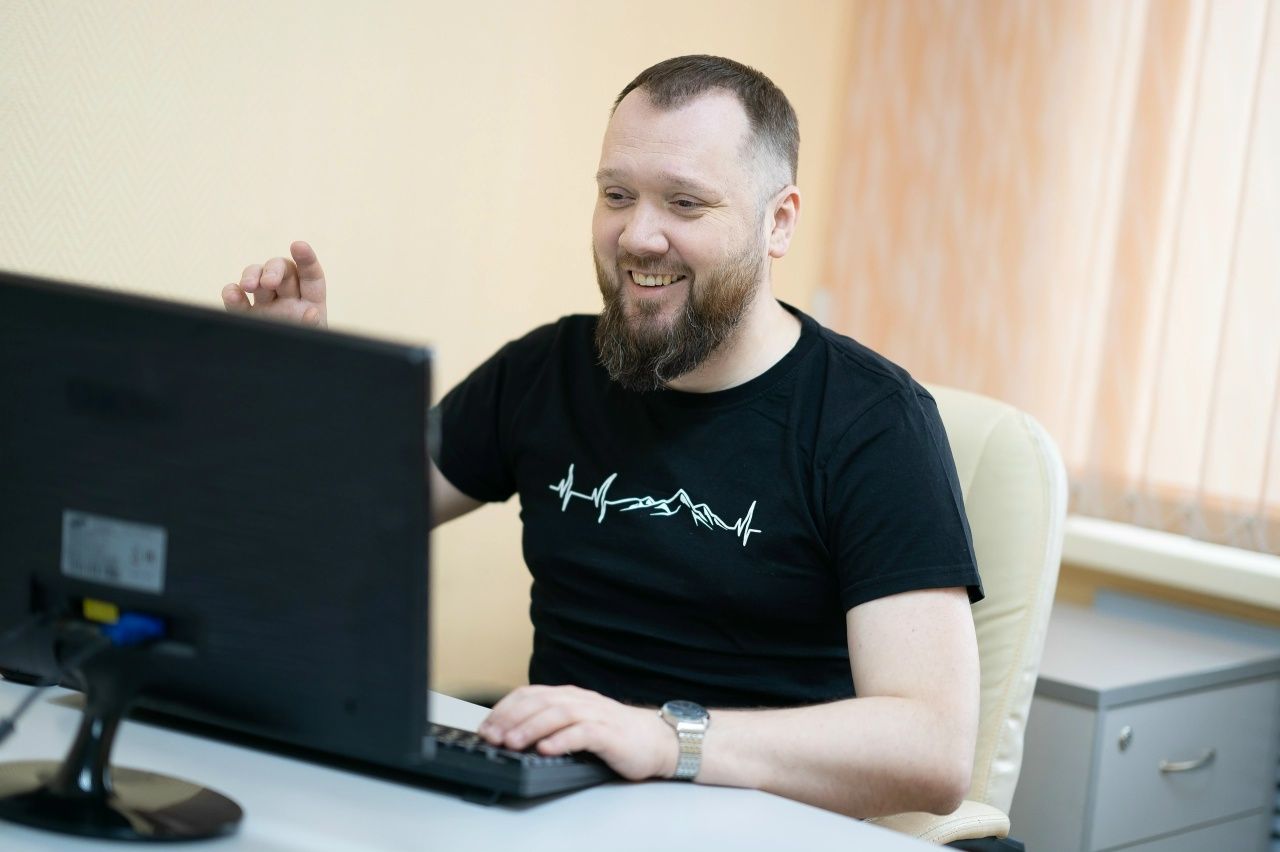 "Это очень сильные, очень достойные работы". Критик из Нижневартовска побывал в Серовском театре драмы 