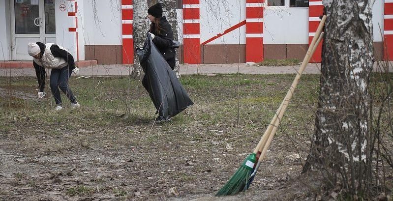 Весенняя санитарная уборка в Серове продлена до 17 мая