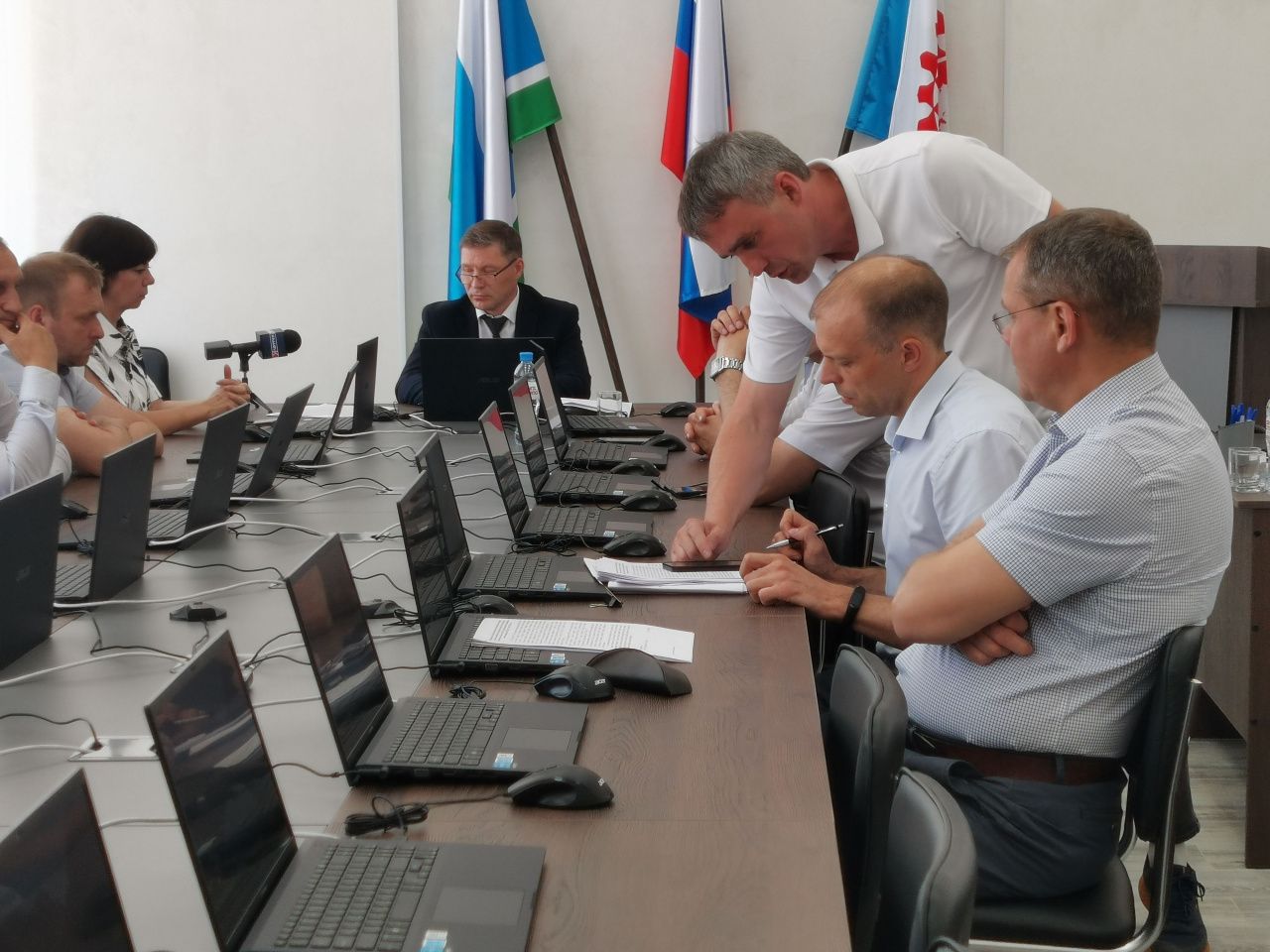 На каких улицах в Серове сделают освещение в 2025 году, а какие районы в планах на 2026-2029 годы?