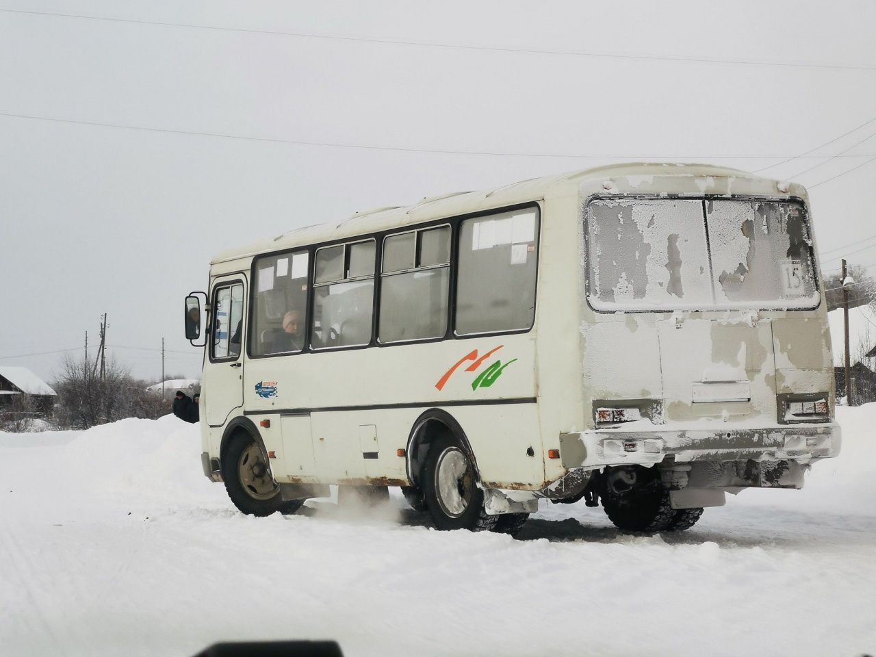 В Серове из-за проблем с водителями и морозов отменили утренний рейс маршрута №15