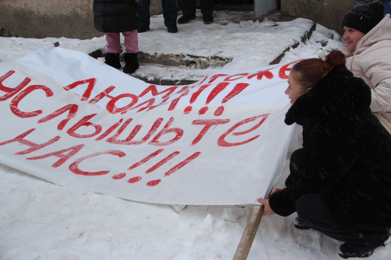 “Если еще раз выйдем, нам грозит до 10 суток”. Полиция предостерегла организаторов обращения к президенту