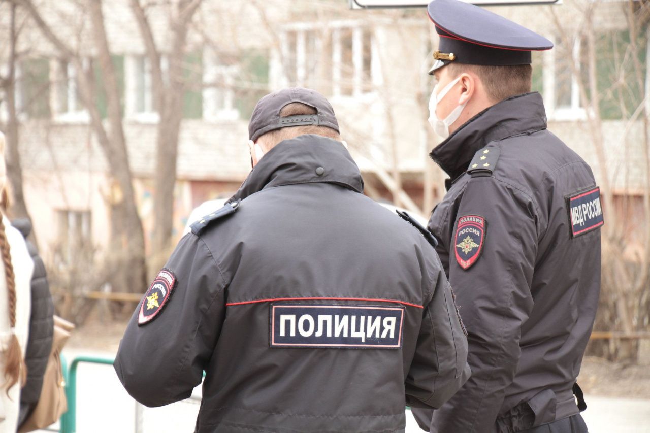 Серовские полицейские предупредили металлургов о действиях мошенников