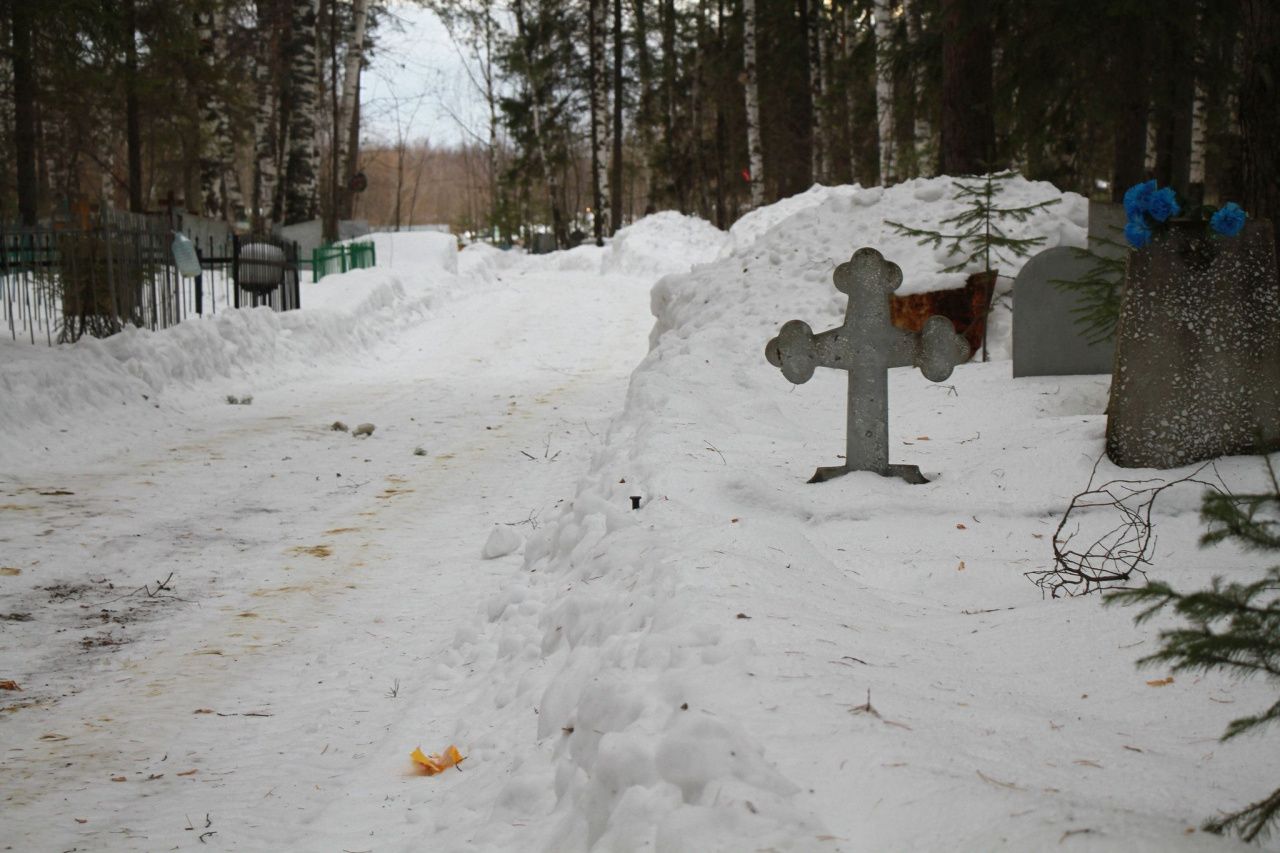 На содержание трех муниципальных кладбищ из бюджета Серова выделили почти 3 миллиона рублей