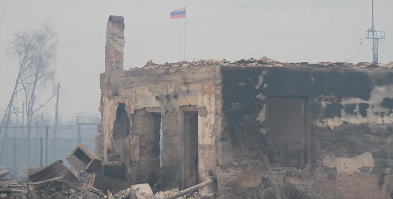 В Восточном собирают гуманитарную помощь для погорельцев из Таежного