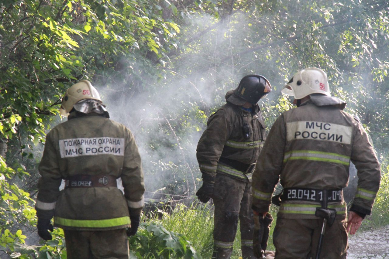 За три дня в Сосьвинском и Гаринском округах сгорели десятки построек. А в Маслова дома лишилась одинокая пенсионерка