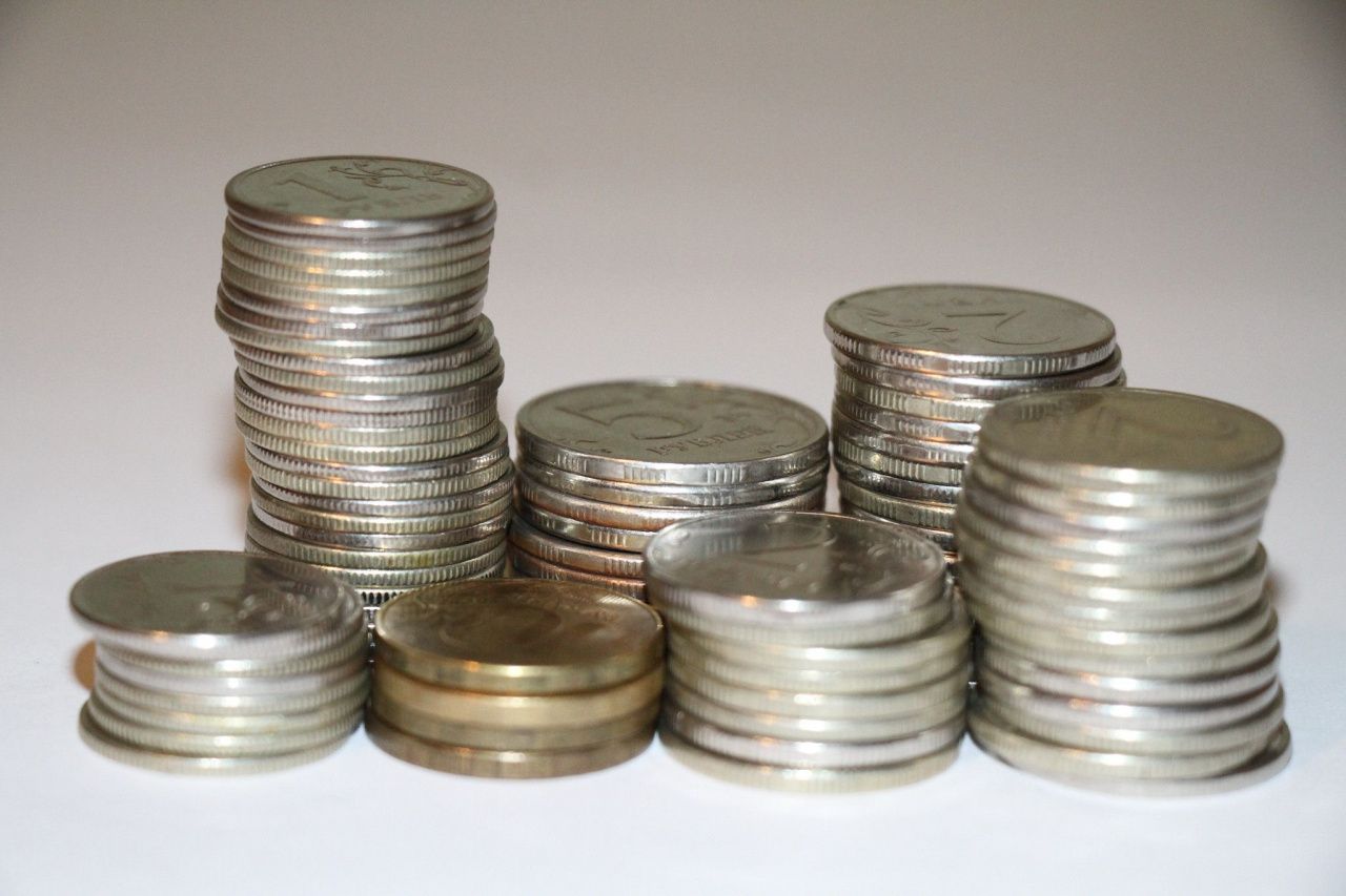 Стал известен перечень учреждений, работникам и руководителям которых индексируют зарплату за счет бюджета Серова