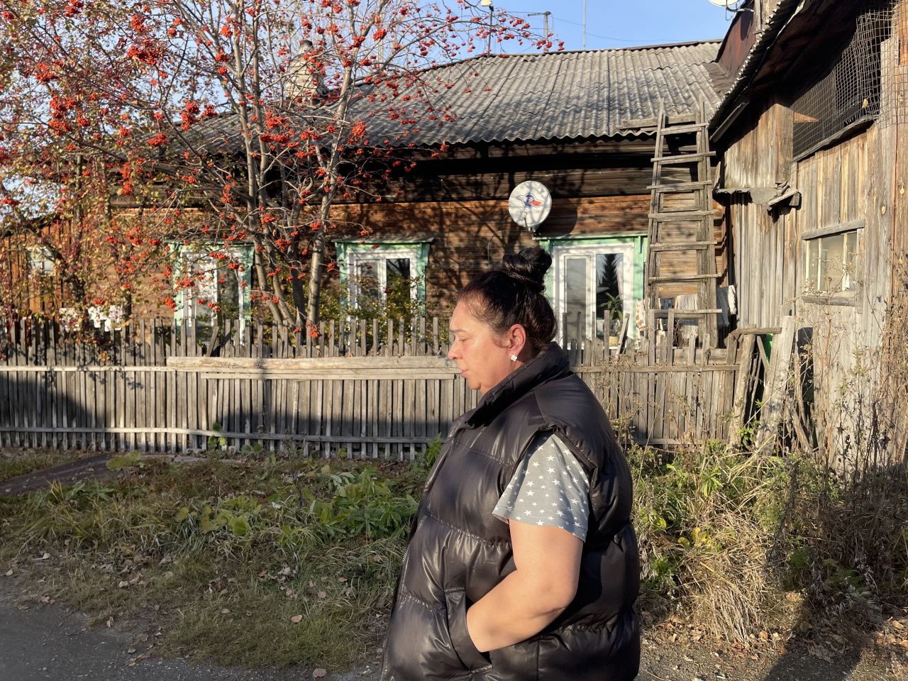 Серовчане о проблемах "дырявого дома": крысы, отсутствие туалета и расселение не раньше 2029 года