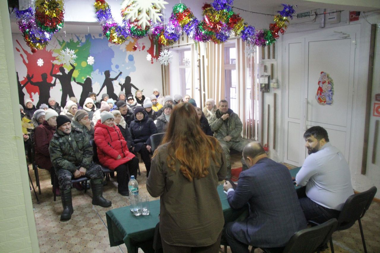 Жители Морозково из-за ситуации с фельдшером написали письмо губернатору, прокурору и президенту