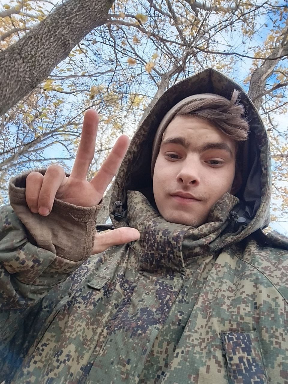 В Серове простятся с погибшим в ходе СВО 18-летним жителем Красноярки Денисом Чухломиным