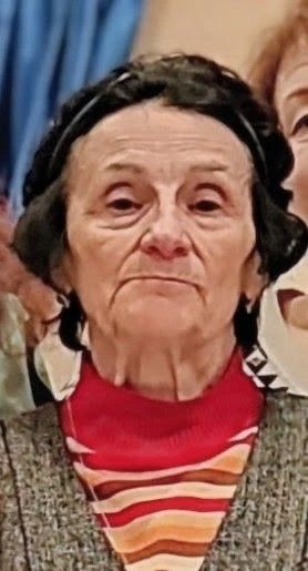 "Поехала на кладбище, заблудилась". Серовчанка, которую искали два дня, нашлась живой