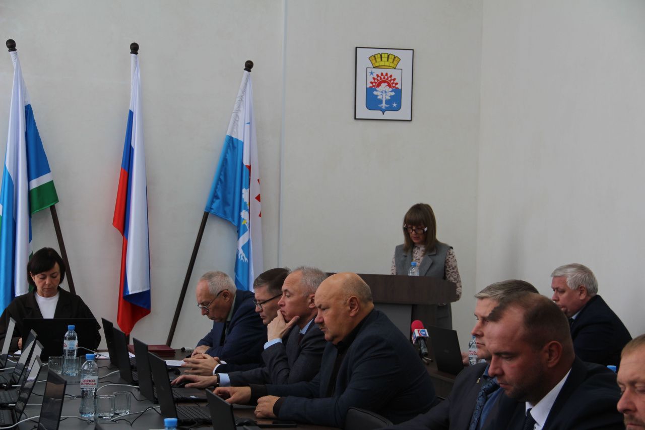 На Думе Серова рассмотрели вопрос об изменениях в бюджете, который ранее не был включен в повестку