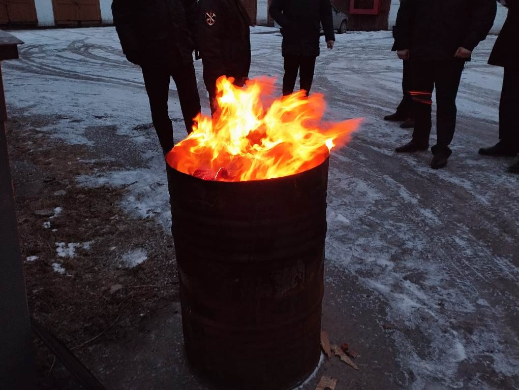 Серовские полицейские уничтожили более 400 граммов наркотиков 