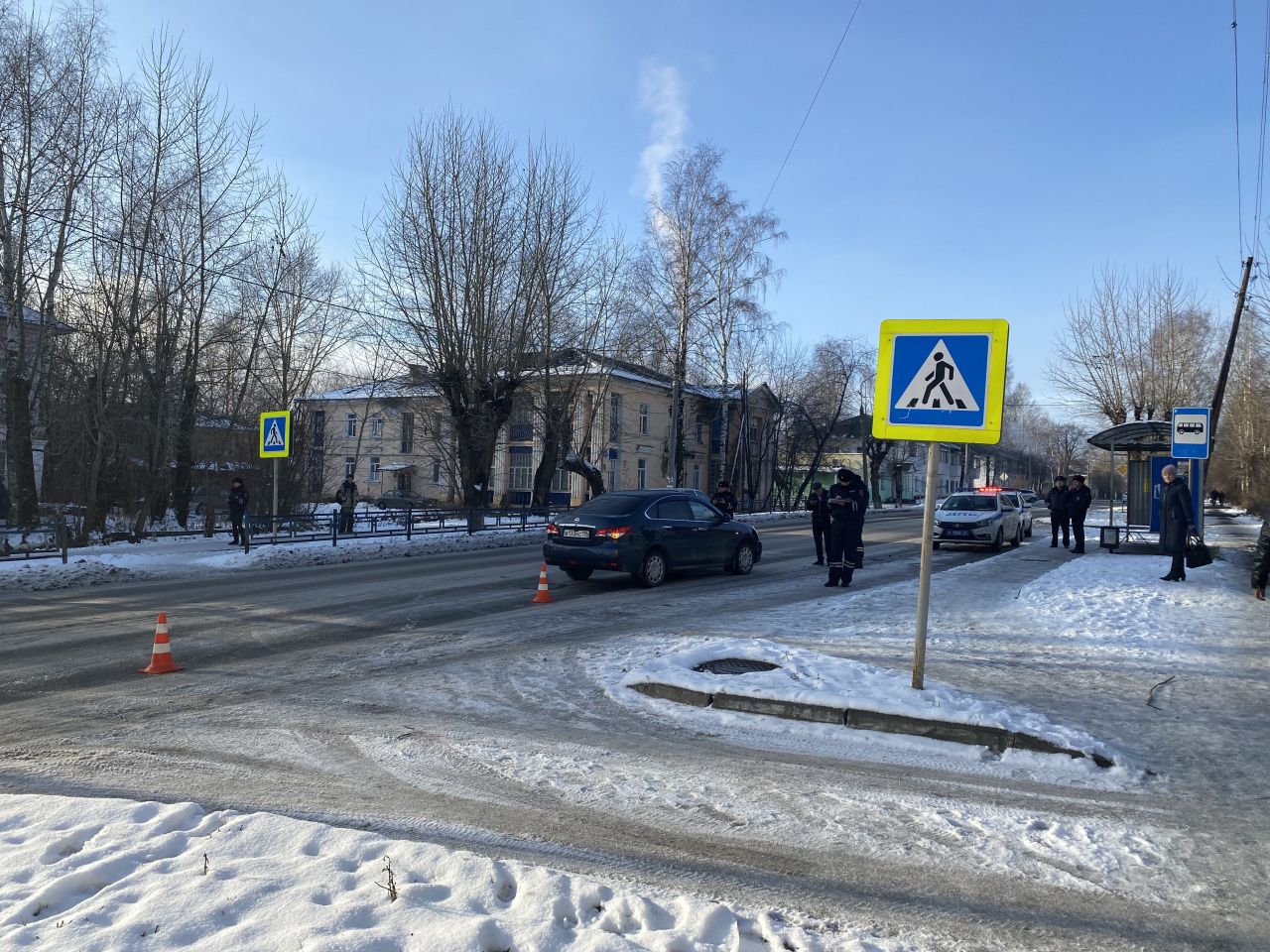 На проспекте Серова случилось ДТП: "Видимо, сбили пешехода"
