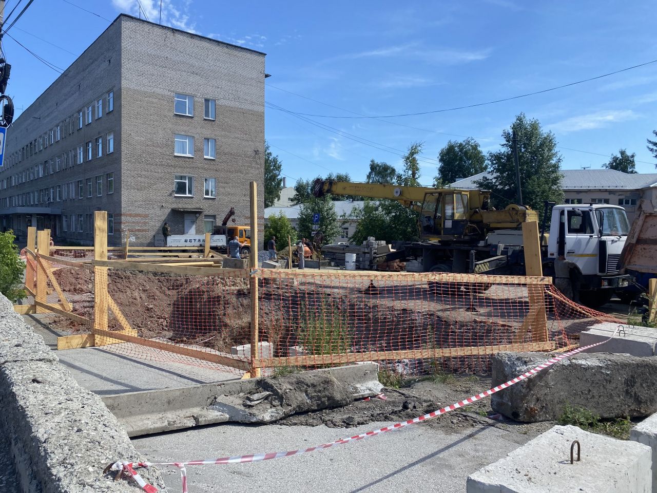 “Где мыться?” Серовчане недовольны длительным отключением воды