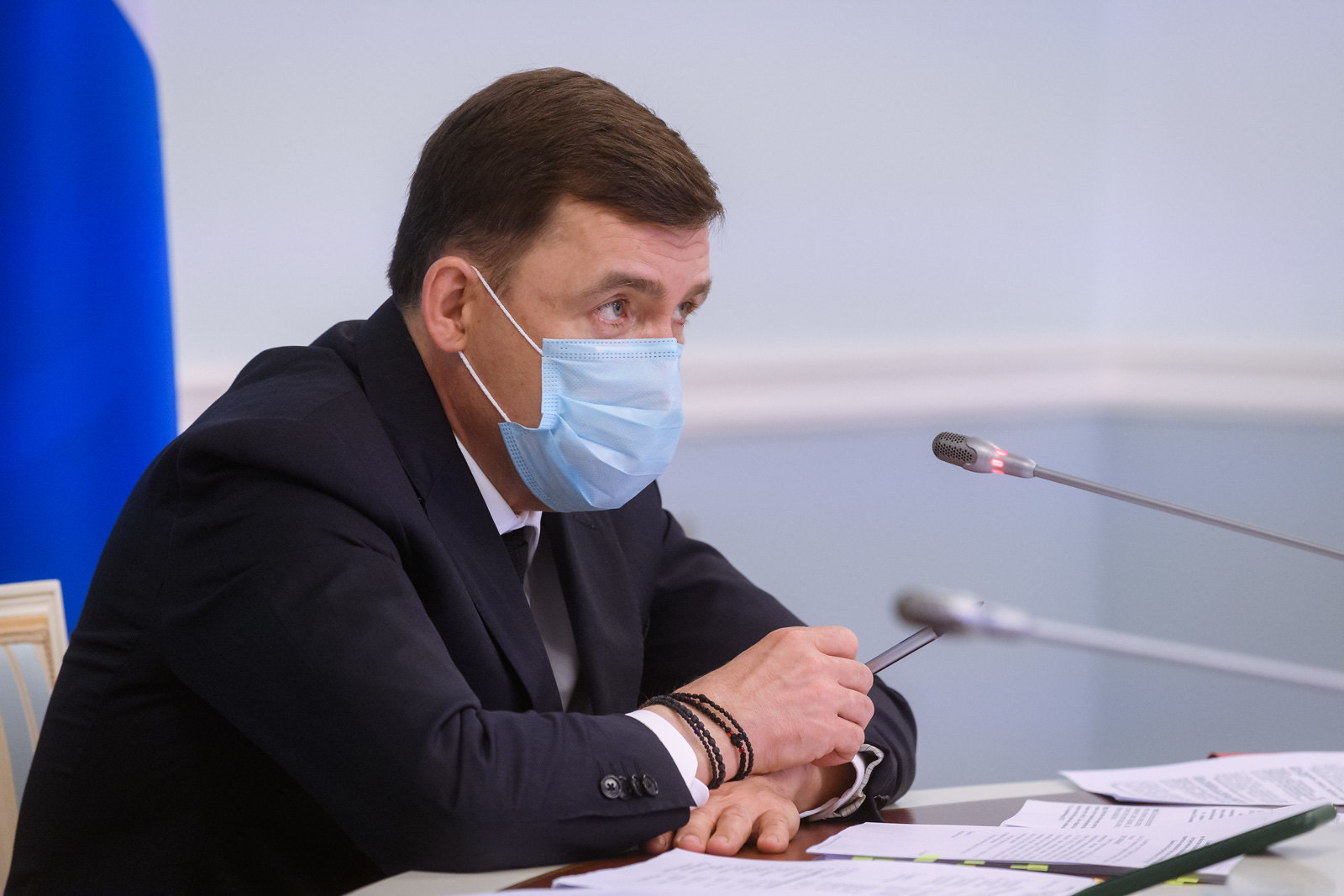 Евгений Куйвашев заявил о необходимости поддержать свердловских производителей госзаказами