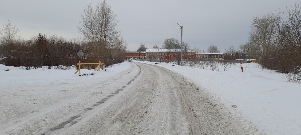 Власти Серова планируют отремонтировать дорогу к кадетской школе 