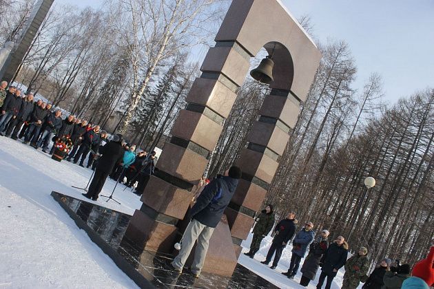 Серовчан приглашают в "Снежный десант" - навести порядок на мемориале “Колокол”
