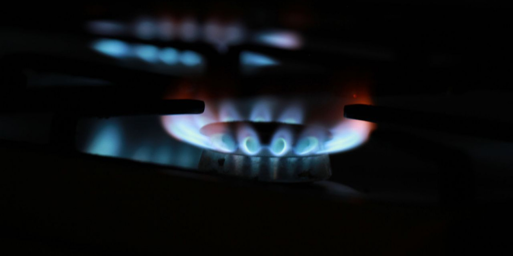 В Серове, в районе улицы Каквинской, начали прокладывать газопровод ...