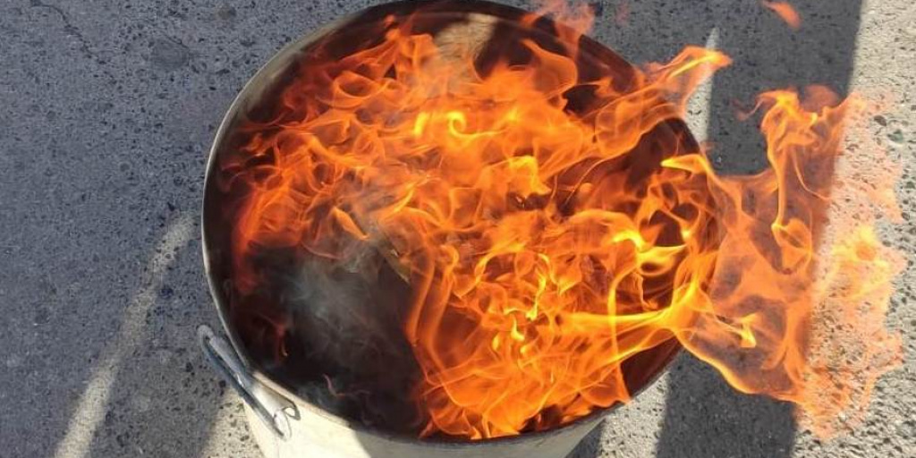 В Серове полицейские сожгли около 39 граммов наркотиков | Новости ...