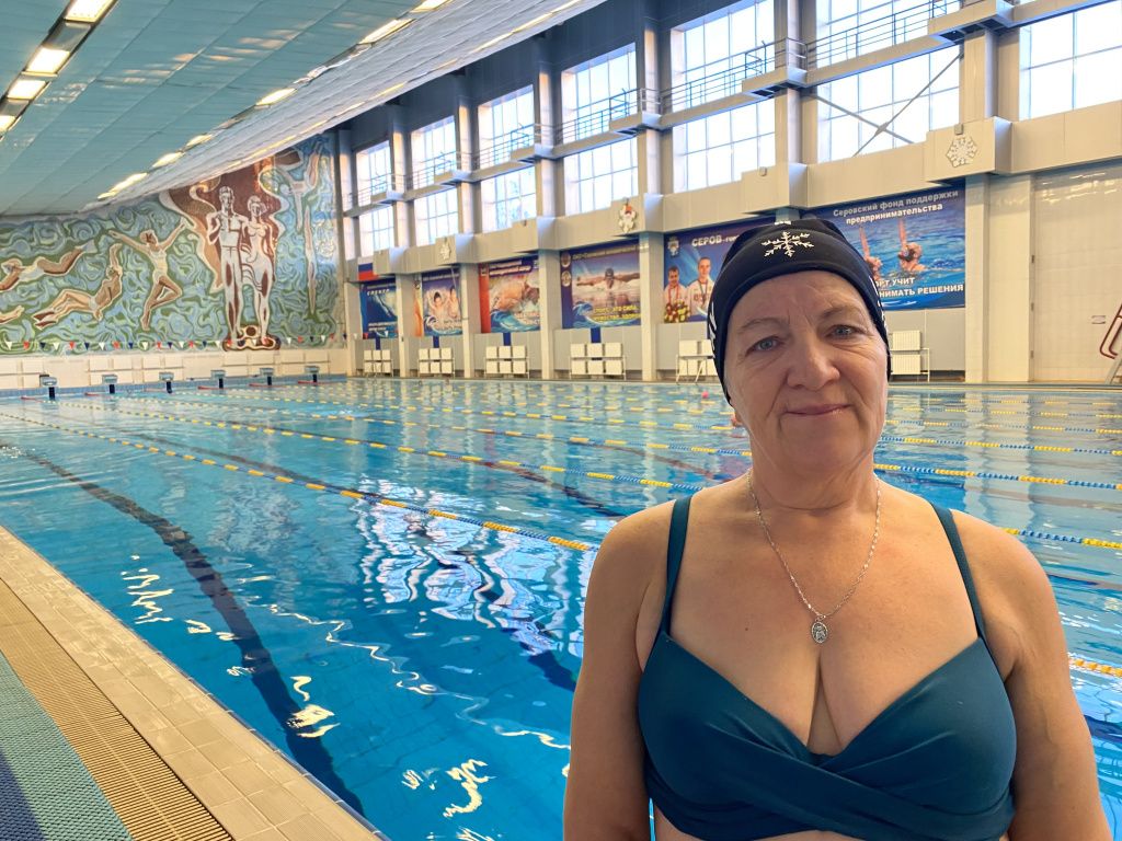 Розалия Щукина считает плавание лечебной процедурой. Фото: Анна Куприянова, "Глобус"