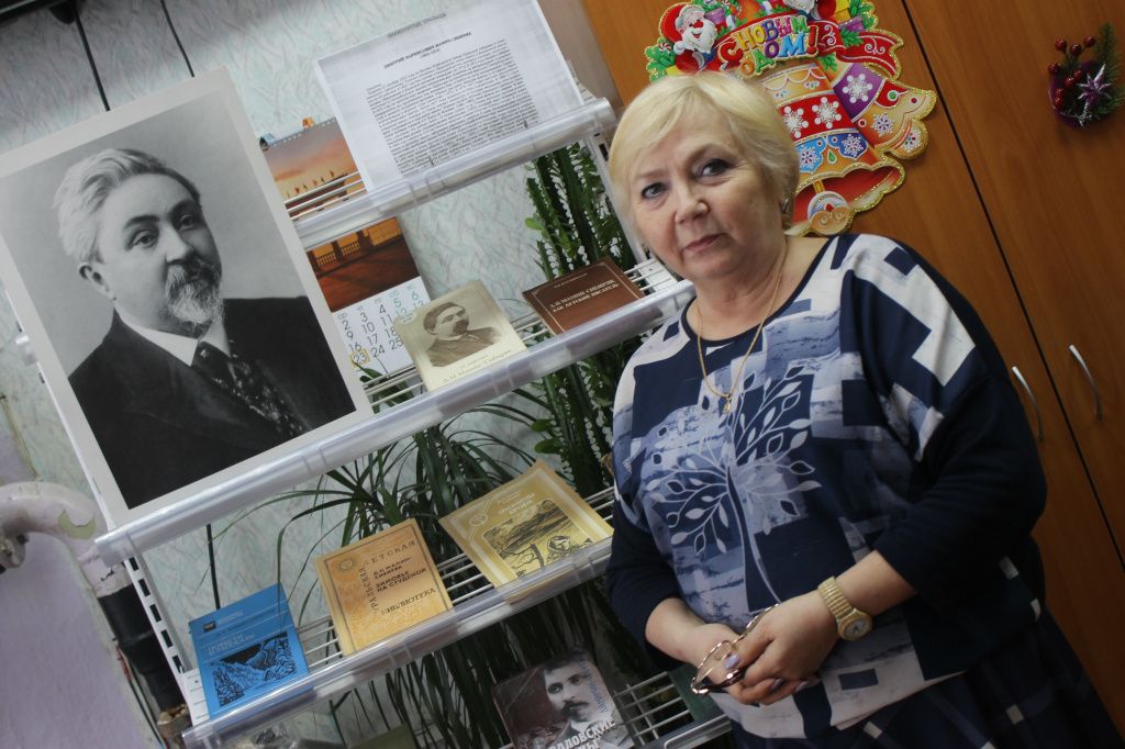 Педагог-библиотекарь с 45 летним стажем Татьяна Ворошила. Фото: Мария Чекарова, "Глобус"