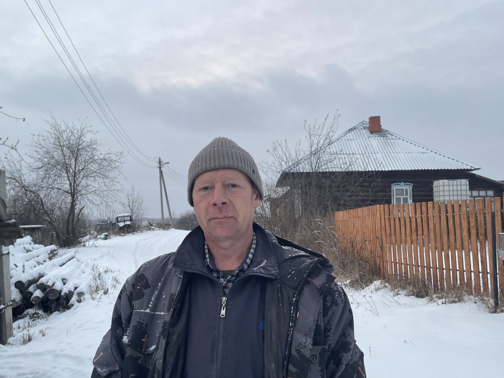 Юрий Маркелов против закрытия ФАПа в Морозково. Фото: Анна Куприянова, "Глобус" Юрий Маркелов против закрытия ФАПа в Морозково. Фото: Анна Куприянова, "Глобус"