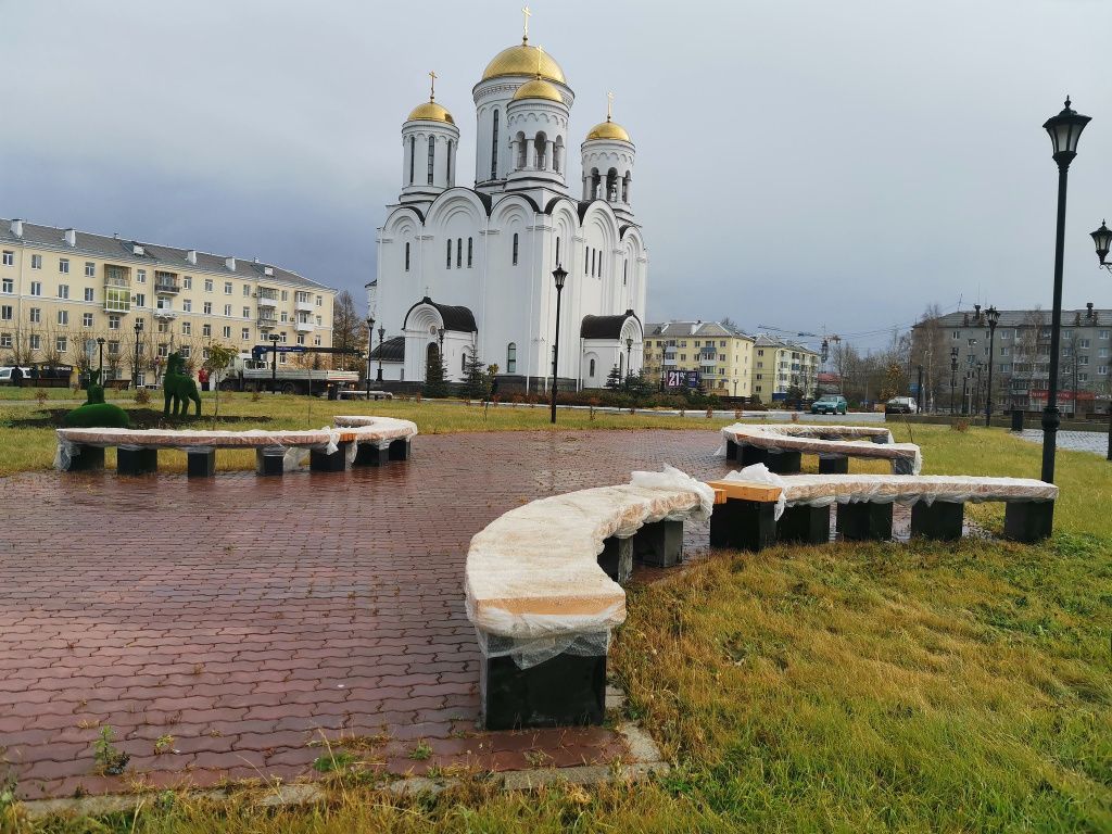 Реконструкция площади длится уже пятый год. Фото: Константин Бобылев, архив "Глобуса"