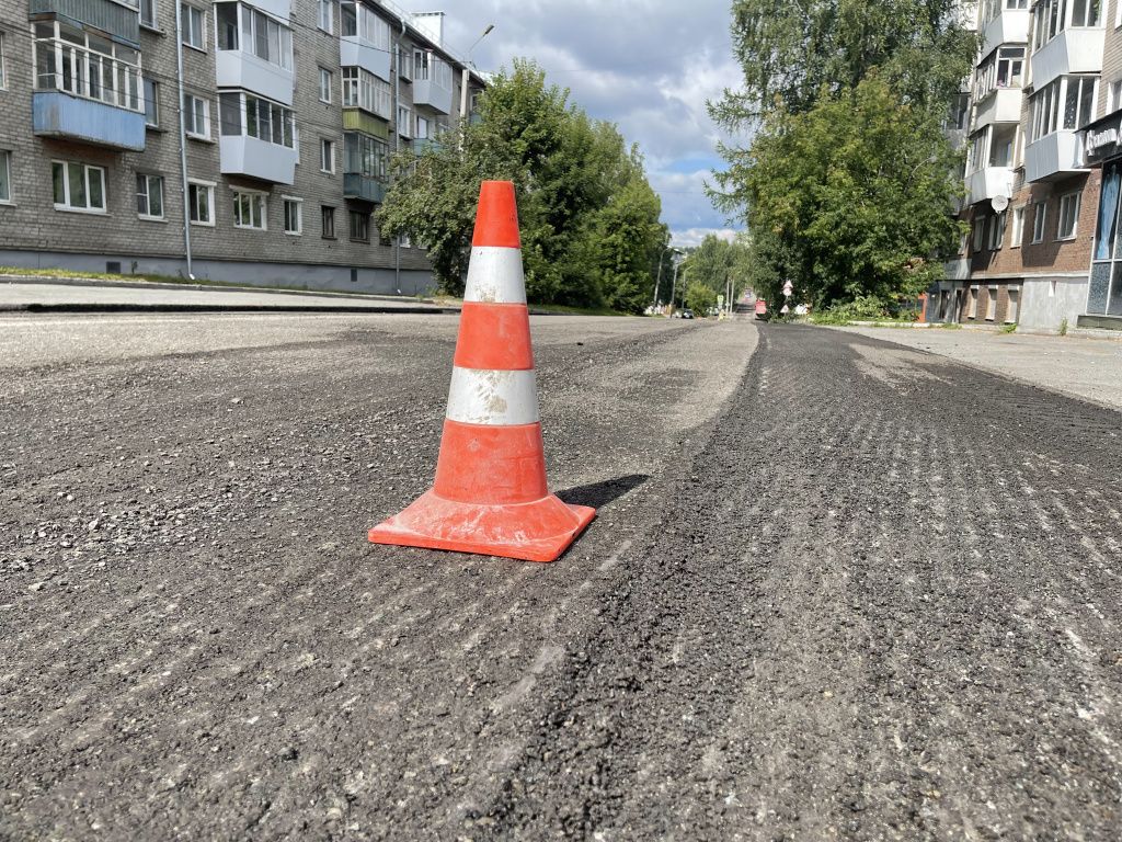 Работы на улице Льва Толстого начались 7 августа. Фото: Анна Куприянвоа, "Глобус"