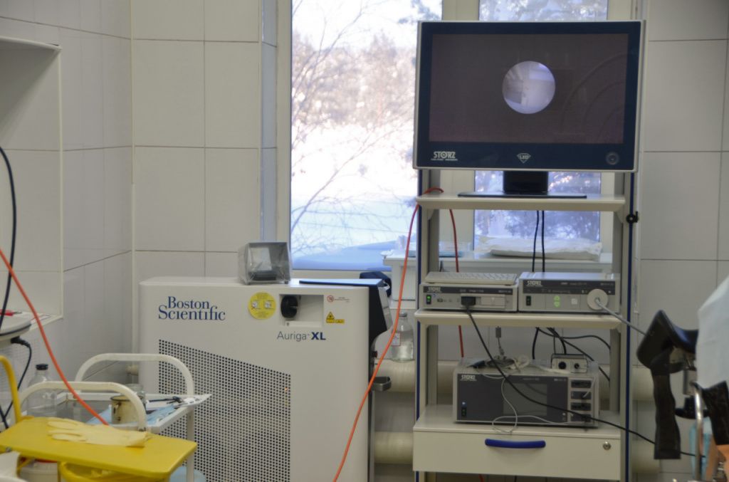 Гольмиевая лазерная установка доставлена в урологическое отделение Серовской городской больницы. Фото: пресс-секретарь Серовской городской больницы Олег Романов