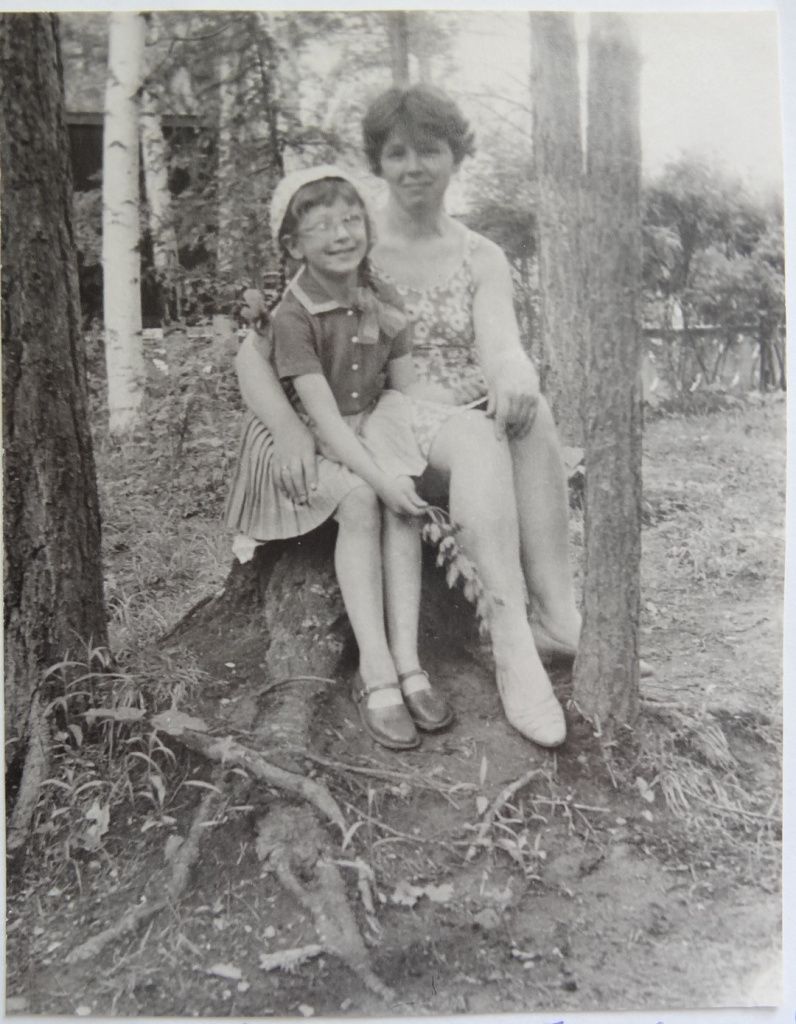 Марина Адольфовна с мамой Галиной Яковлевной Вершининой. Фото из личного архива Марины Демчук