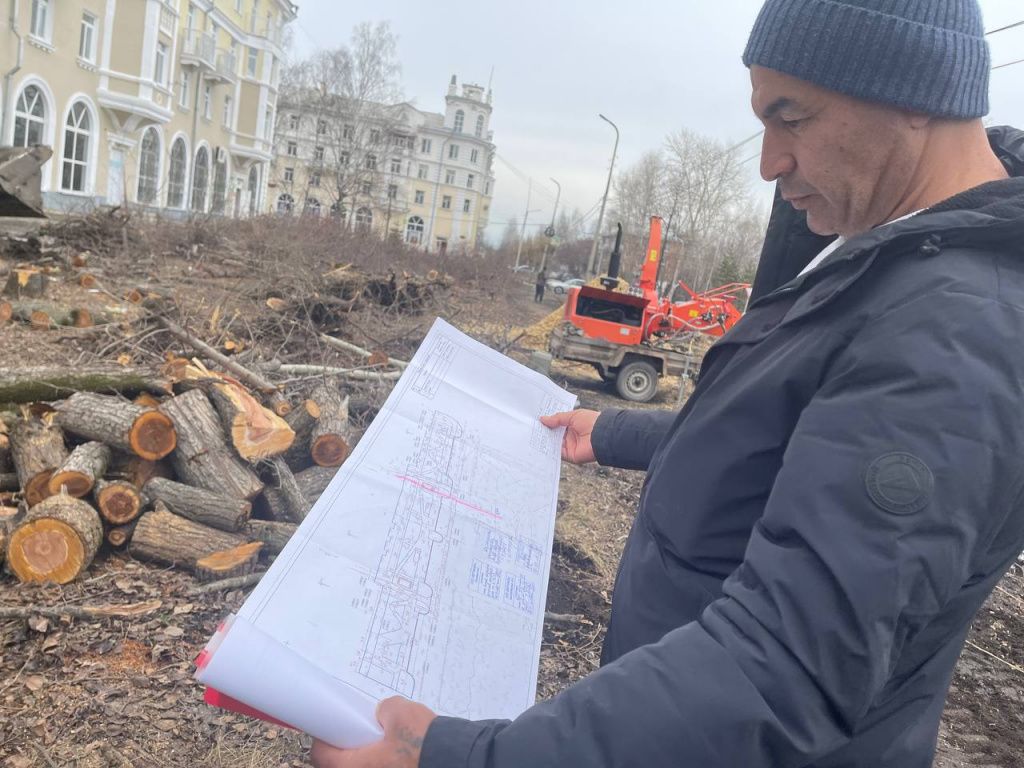 Иномжон Усмонов рассказал, что согласно проектной документации, работы должны завершиться до 15 ноября 2025 года. Фото: Анна Куприянова, "Глобус"